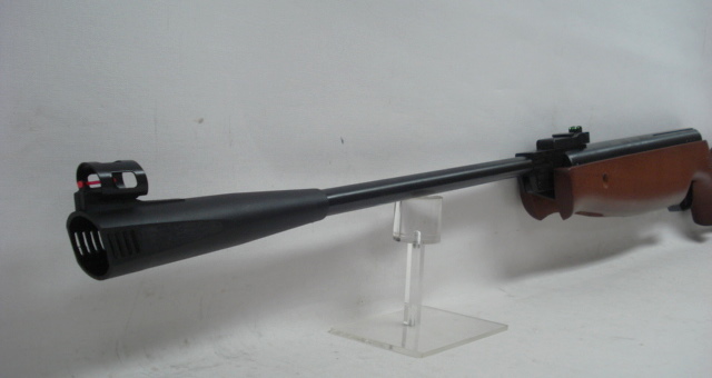 Modell 300 Kal.4,50 mm - Buchenholzschaft mit Backe