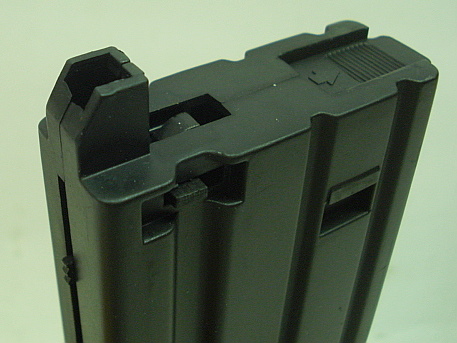 Magazin Soft-Air M4 RIS - Comando/200Schuß/Federdruck