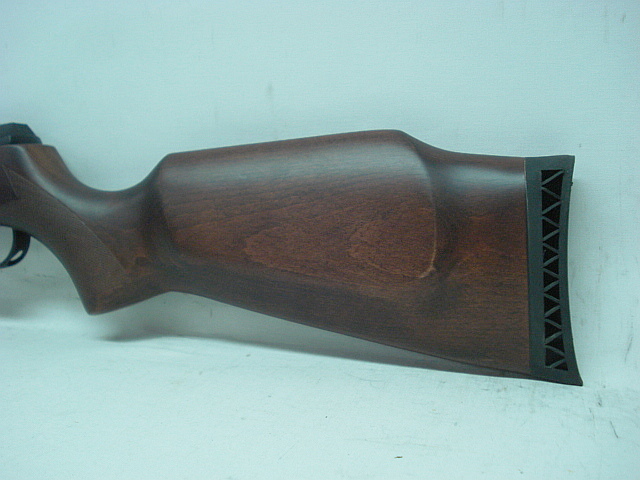 Hunter Force 750 Kal.4,50mm - inkl. 4x32 ZF