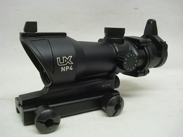 UX NP4 Nano Point Picatinny - 4 MOA, 5 Helligkeitsstufen