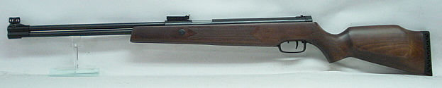Hunter Force 900 Combo (UH-Sp) - Kal.4,5mm inkl. 4x32 ZF