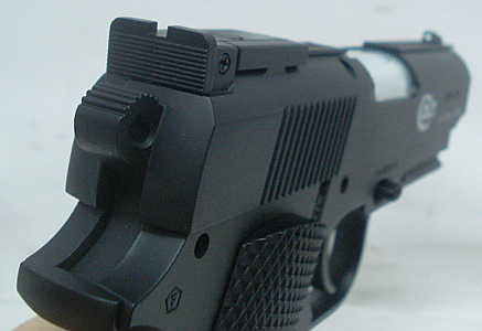 Defender Kal.4,50 mm - 16Schuss, Stahl-BB's