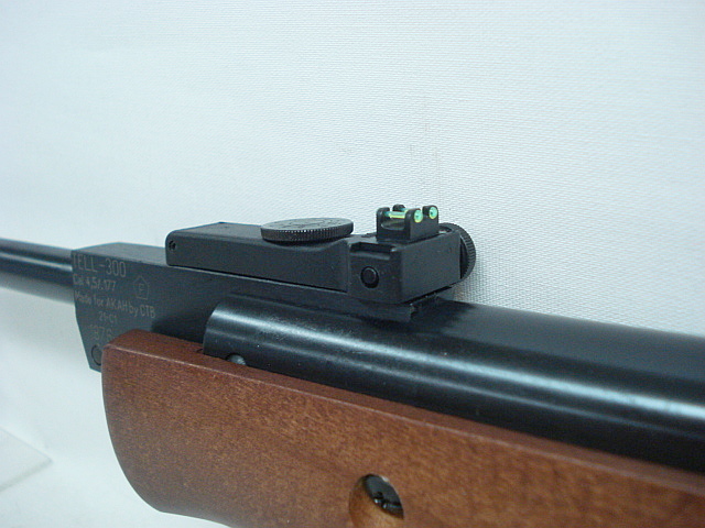 Modell 300 Kal.4,50 mm - Buchenholzschaft mit Backe