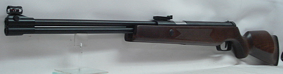 Hunter Force 900 Combo (UH-Sp) - Kal.4,5mm inkl. 4x32 ZF
