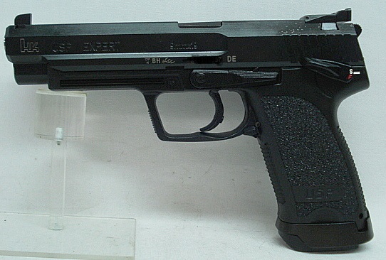 USP Expert Kal.9mmLuger - 18 Schuss Magazin
