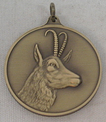 Jagdmedaille Gams-bronze - 40 mm, Ring und Öse