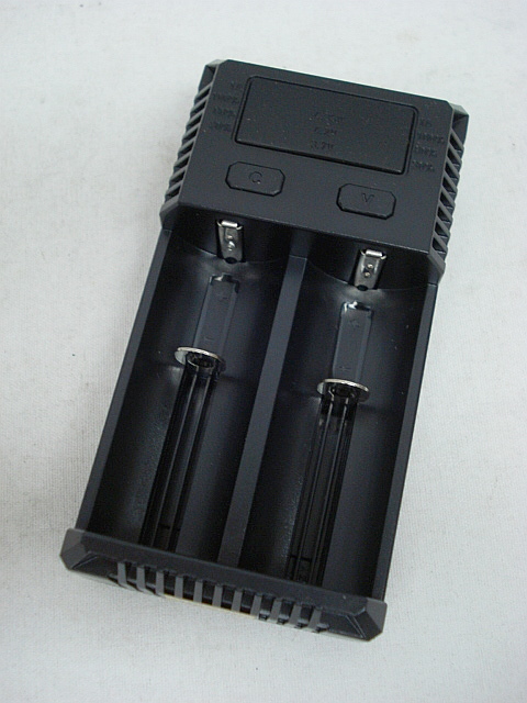 Ladegerät Nitecore New I2 mit - 2 Ladeplätze, ohne Akku
