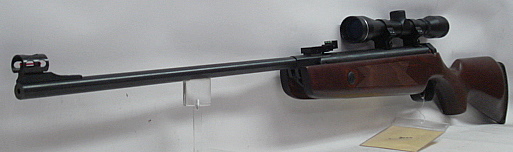 Hunter Force 600 Kal.4,50 mm - inkl. 4x32 ZF